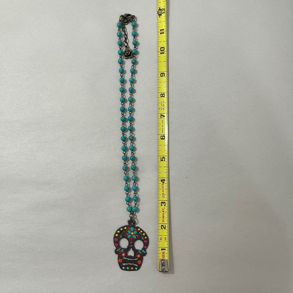 SUGAR SKULL AND TURQUOISE BEAD NECKLACE